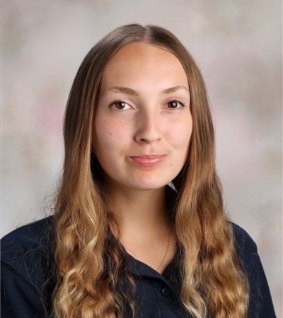 emma-raposo-patient-care-coordinator-elements-physiotherapy-and-rehabilitation-north-oshawa-ajax-ON